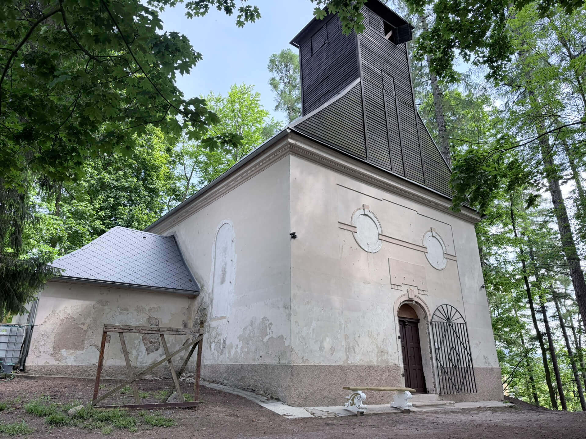 Kaplica na Górze Parkowej w Kudowie-Zdroju Kaplica na Górze Parkowej w Kudowie-Zdroju